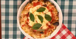 Pizza para um: a tradição italiana em versão individual na Castelões Cantina e Pizzaria