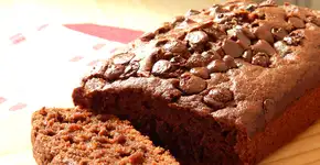 Aprenda a fazer Banana Bread com chocolate
