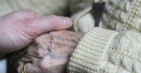 Anti-flamatório pode tratar sintomas de demência e Alzheimer