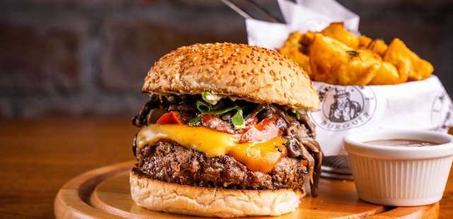 Mr. Mill’s celebra 28 anos