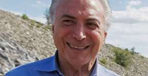 Eleitores pedem ‘fica Temer’ e perfil do presidente viraliza