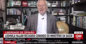 Alexandre Garcia lê tweet falso e é corrigido ao vivo na CNN Brasil