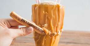 Milk Shake de Churros em uma taça “suja” de doce de leite