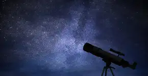 USP abre vagas em curso gratuito de astronomia para meninas