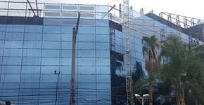 Fachada produzirá energia para manter 66 estações de trabalho