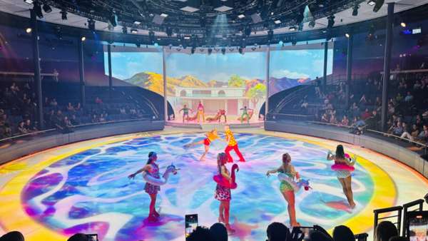 Show e diversão durante as noites do Star of the Seas