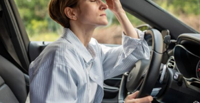 O truque cientificamente comprovado para esfriar rapidamente um carro quente