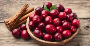 Estudo revela que cranberry pode reduzir risco de infecção urinária