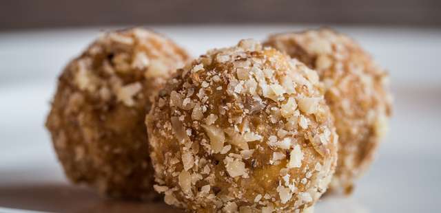 Brigadeiro de paçoca: uma delícia irresistível