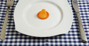 Alemães fazem de camisinha vegana um negócio multimilionário