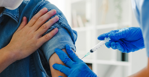 Nova vacina contra o câncer apresenta resultados impressionantes e acende esperanças de tratamento universal