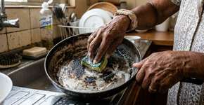 Descubra a fórmula para limpar panelas e frigideiras queimadas com manchas pretas e deixá-las com aparência de novas