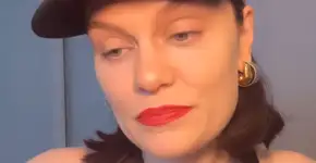 Jessie J revela câncer em estágio inicial: ‘vou desaparecer por um tempo’