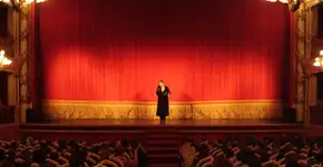 SP Escola de Teatro oferece cinco cursos gratuitos em São Paulo