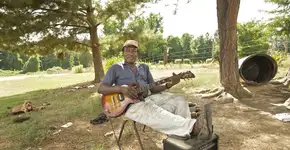 Fotógrafo registra os últimos sobreviventes do nascimento do blues no Mississipi