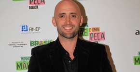 Paulo Gustavo aparece cabeludo em foto antiga com Claudia Raia