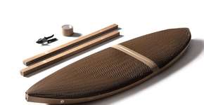 Papelão elimina plástico-bolha para embalar prancha de surfe