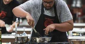 Léo Santos, do Masterchef Brasil, exibe músculos e novo shape