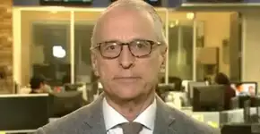 Jorge Pontual se fantasia de ‘Chewbacca Trump’ depois de polêmica