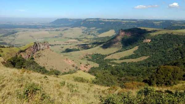 Vista da  Serra de Itaqueri