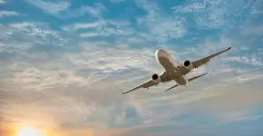 Passagens aéreas podem ficar até 40% mais baratas no outono, prevê especialista