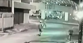 Homem encapuzado abre fogo em ginásio e mata duas pessoas à tiros