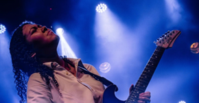 Gabi Anias apresenta “Eric Clapton Tribute” no Blue Note São Paulo