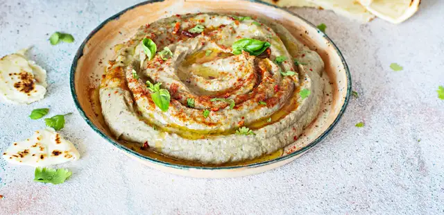 Este babaganuche vai fazer você amar berinjela, mesmo sem ser fã