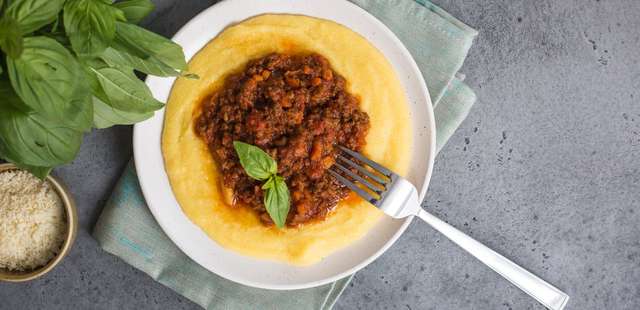 Receita de polenta com carne moída