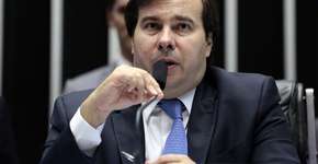 Maia diz que é cedo para falar sobre adiamento das eleições municipais