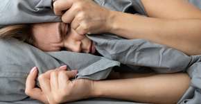 Dormir errado pode acelerar o Alzheimer e destruir seu cérebro