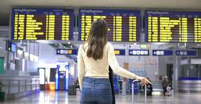 Kayak usa IA para buscar passagens mais baratas