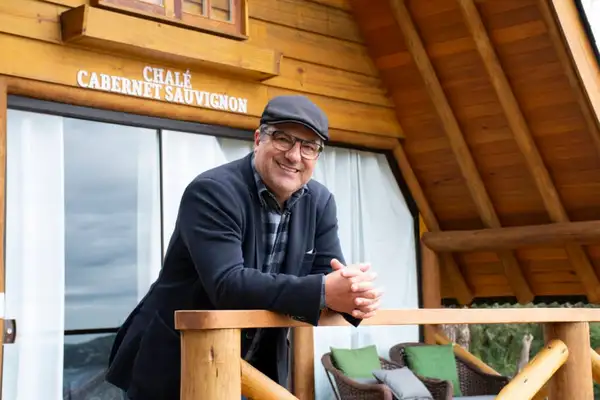 tonéis de vinho hospedagem