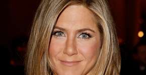 Fã emociona Jennifer Aniston ao fazer pergunta inesperada