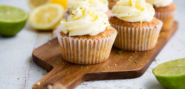 Cupcake de limão refrescante e sem complicação