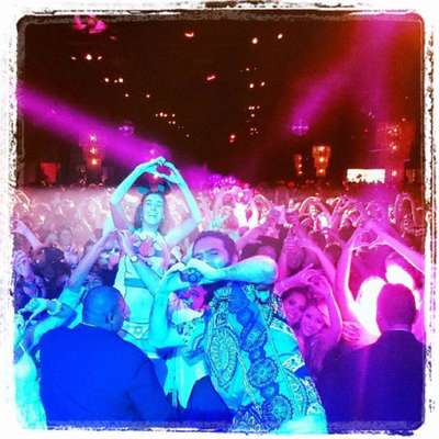 sucesso no Rio e SP... Pela terceira vez em  Brasília!