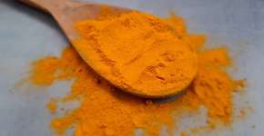 Conheça os benefícios da cúrcuma para combater o envelhecimento