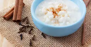 Faça uma canjica bem rápido e com poucos ingredientes