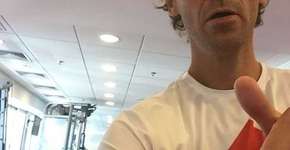 Guga chora ao ser acusado de não pagar R$ 5 milhões em imposto