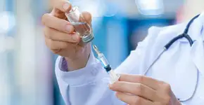 Vacina tem 87% de sucesso contra tipo de câncer de pele