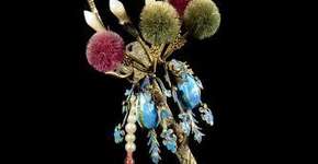 Exposição que brilha: confira pérolas e joias de celebridades na FAAP