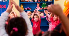 Creche na periferia de São Paulo oferece aulas de yoga e meditação