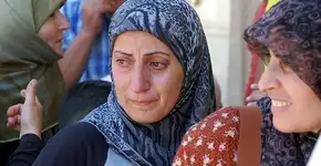 Por abrigo na Europa, mulheres refugiadas denunciam casos de estupro