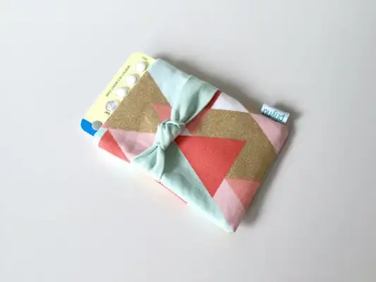 As capinhas tem um design criativo e original (Imagem: Reprodução/Buzz Feed) 