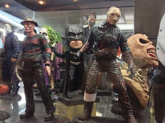 Bonecos e réplicas de personagens do cinema
