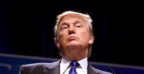 Justiça dos EUA suspende decreto de Trump que barra imigrantes