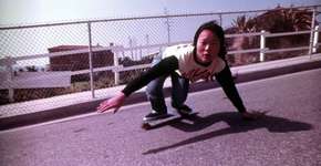 Fotos relembram a influência das mulheres no skate durante a década de 70