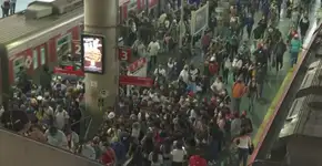 Greve paralisa linhas 11, 12 e 13 da CPTM; rodízio é suspenso