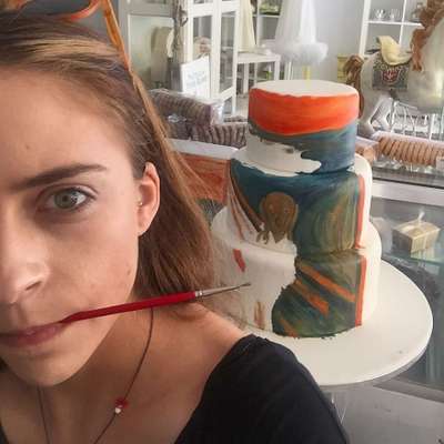 A artista recria obras de arte em bolos (Reprodução/Maria A. Aristidou)