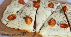 Inacreditável de tão gostosa: você vai amar essa pizza sem glúten com 4 ingredientes